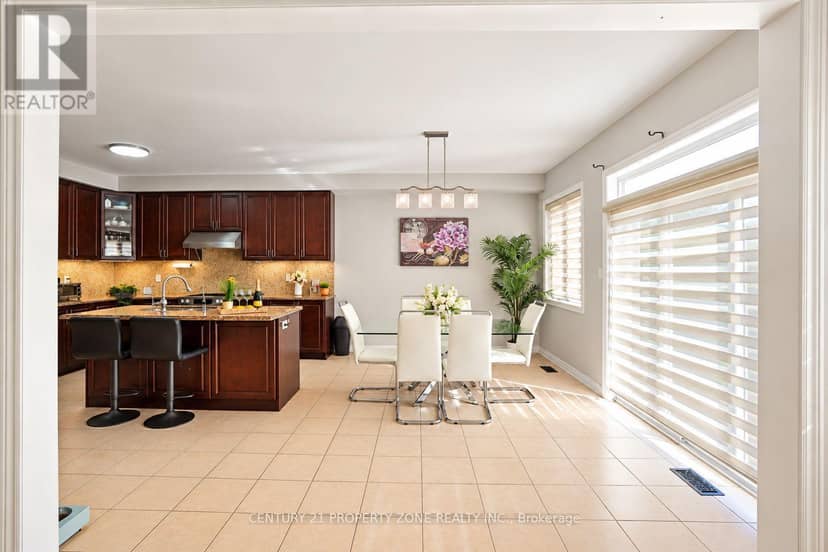 27 Sliprock Crescent — photo 13 of 40