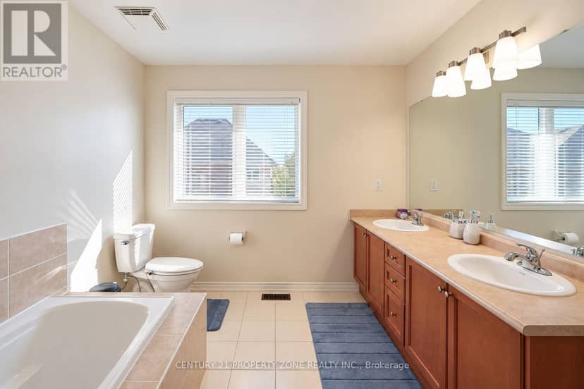 27 Sliprock Crescent — photo 24 of 40