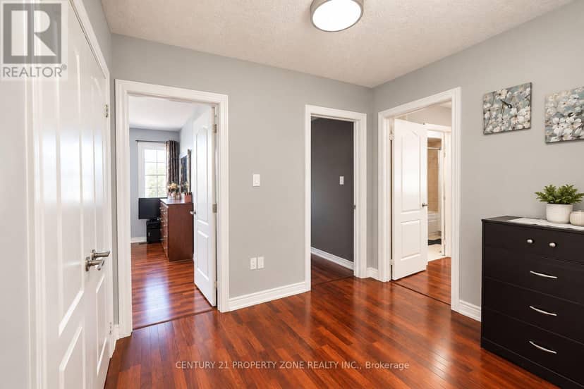 27 Sliprock Crescent — photo 32 of 40