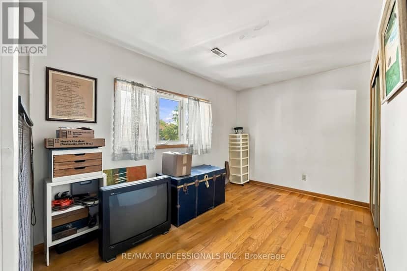 31 Fortieth Street — photo 21 of 37