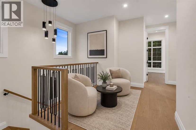 2328 54 Avenue SW — photo 19 of 40