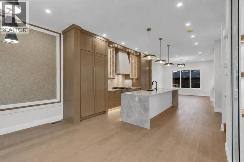 2328 54 Avenue SW, Calgary, photo 5