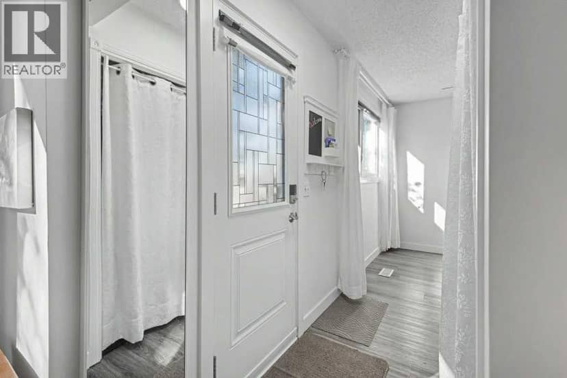 8N, 203 Lynnview Road SE, Calgary, photo 4