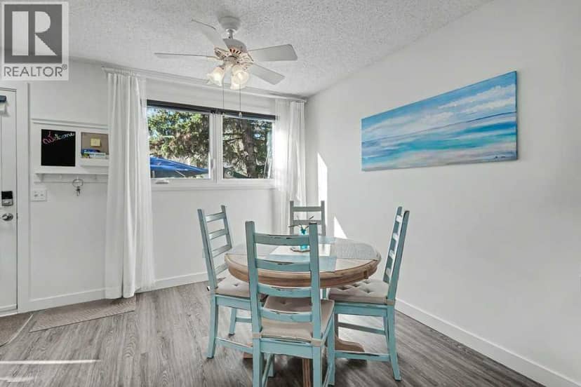 8N, 203 Lynnview Road SE — photo 9 of 30