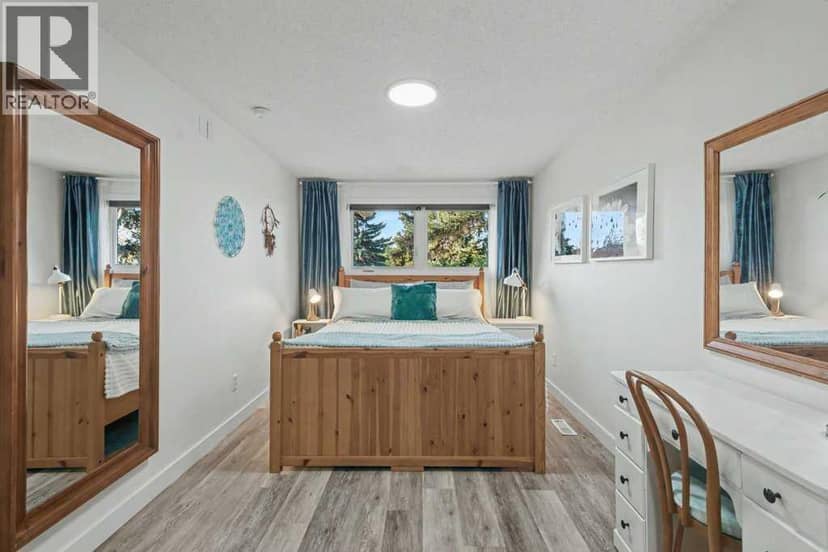 8N, 203 Lynnview Road SE — photo 13 of 30