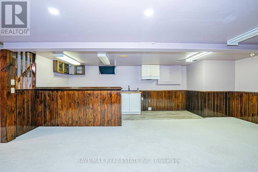 38 Manley Crescent — photo 32 of 40