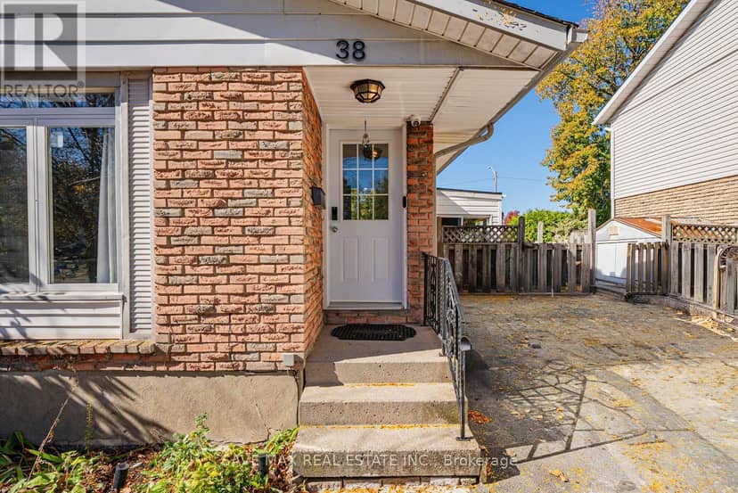 38 Manley Crescent, Thorold, photo 7