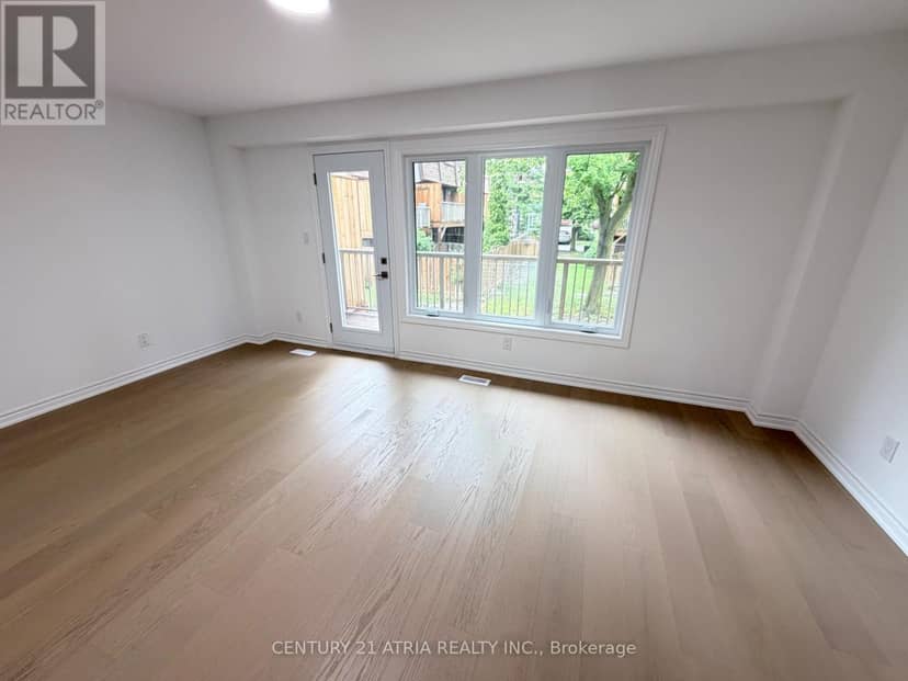 Unit 5 - 11 Plaisance Road — photo 11 of 34