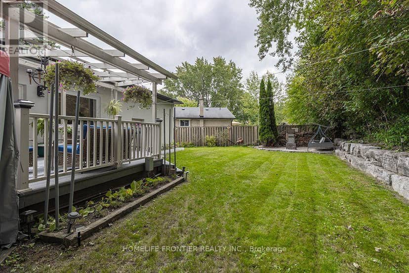 32 Davidson Road — photo 9 of 40
