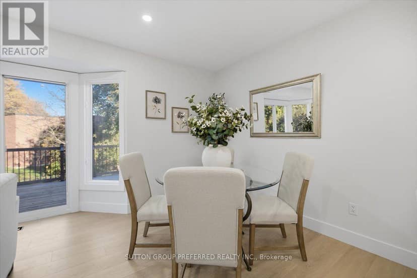 74 Winding Woods Crescent — photo 18 of 40