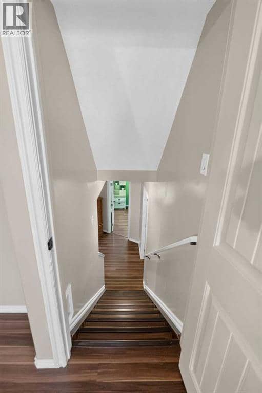 8914 71 Avenue — photo 20 of 28