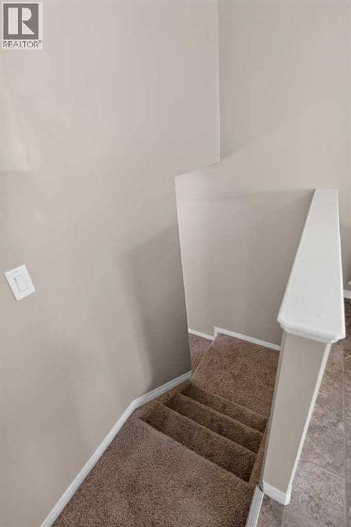 8914 71 Avenue — photo 15 of 28