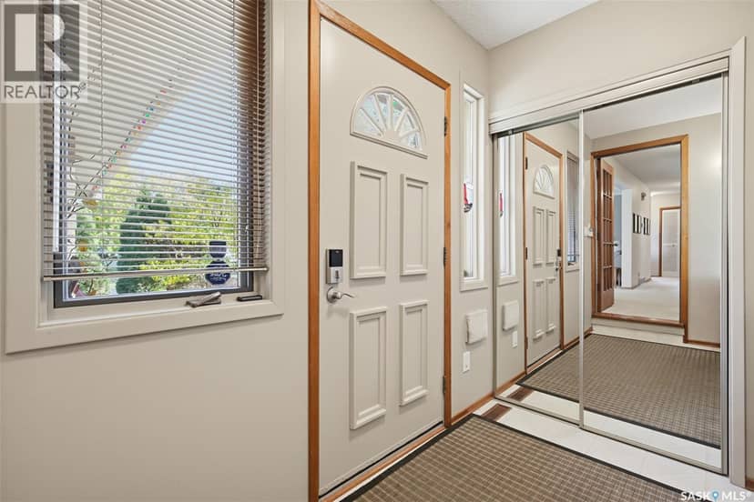 25 Yale CRESCENT, Saskatoon, photo 3