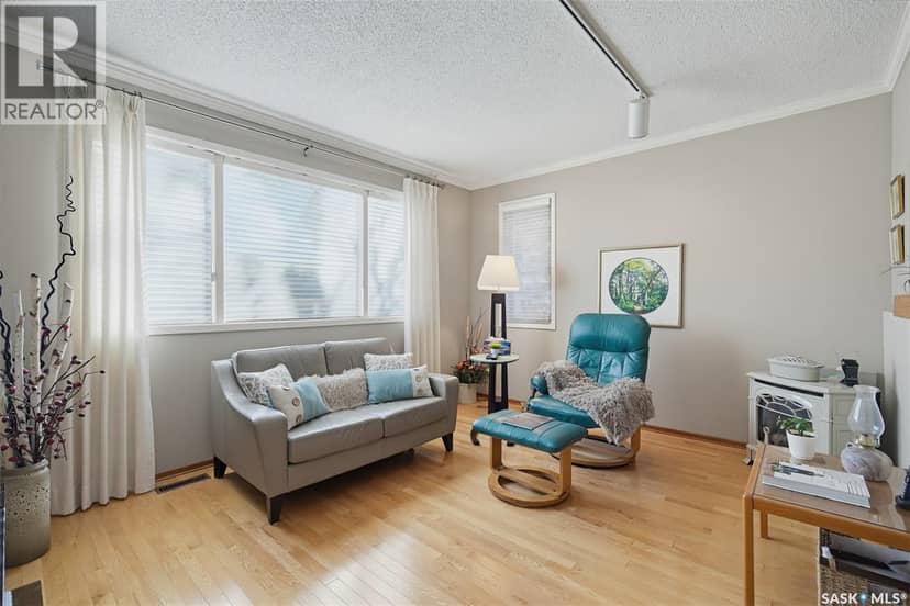 25 Yale CRESCENT, Saskatoon, photo 8