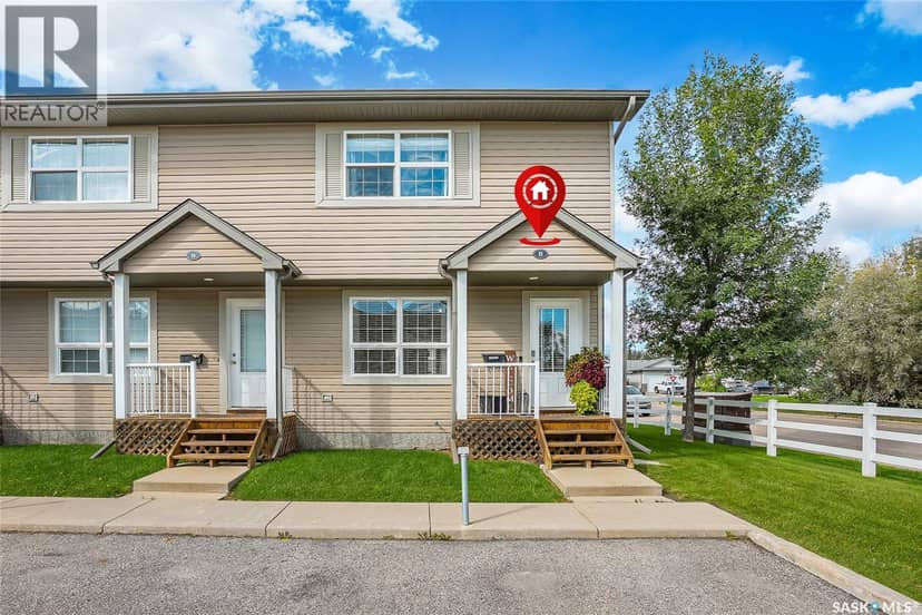 8 300 MacCormack ROAD — photo 2 of 24