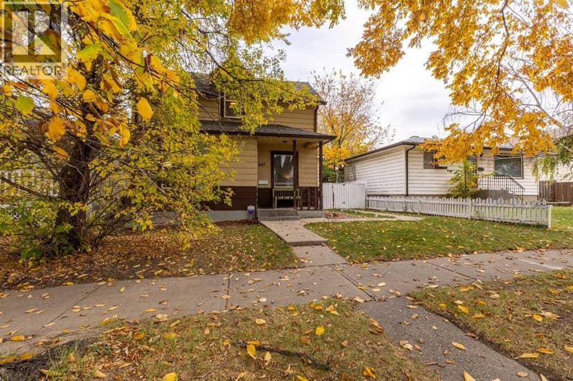 447 20 Street N, Lethbridge, photo 2