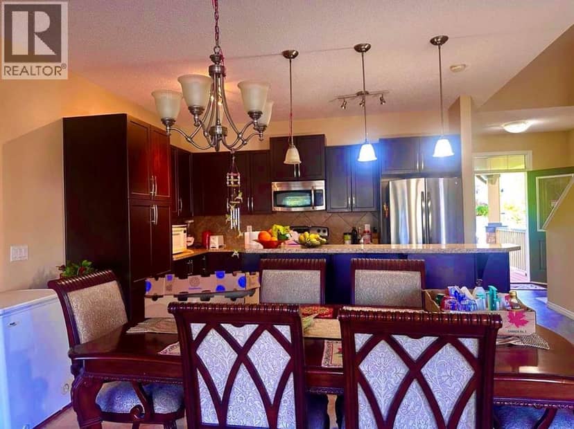31 Skyview Springs Rise NE — photo 11 of 29