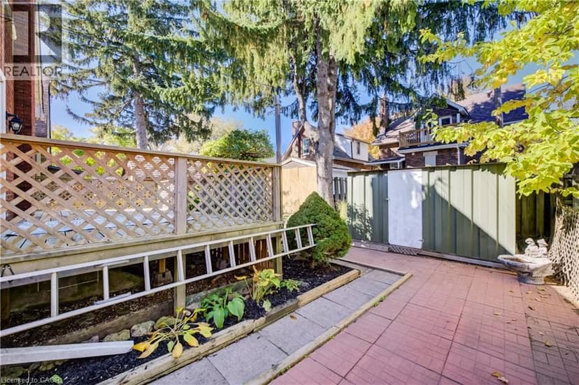 18 EARL Street — photo 27 of 30