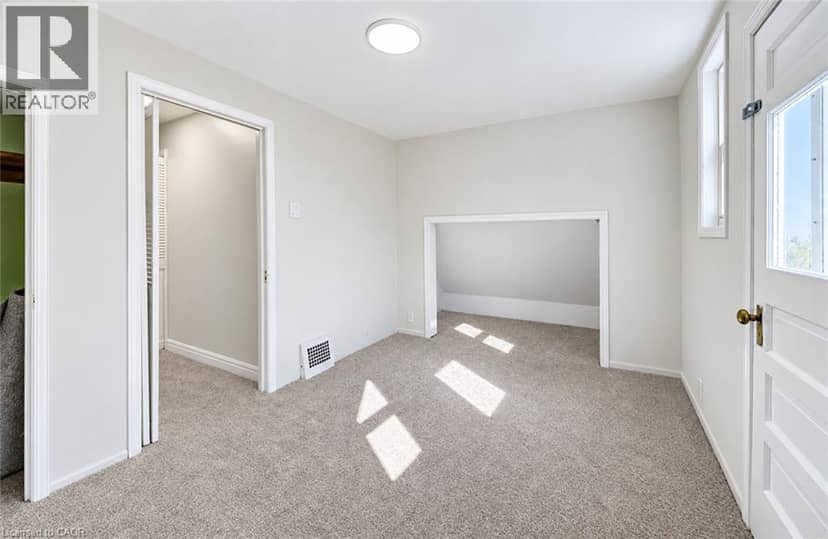 18 EARL Street — photo 15 of 30