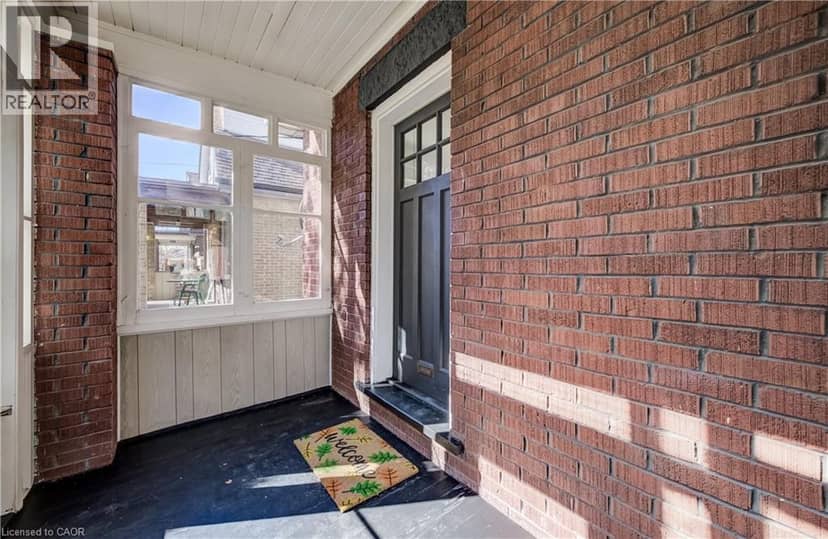 18 EARL Street, Guelph, photo 5
