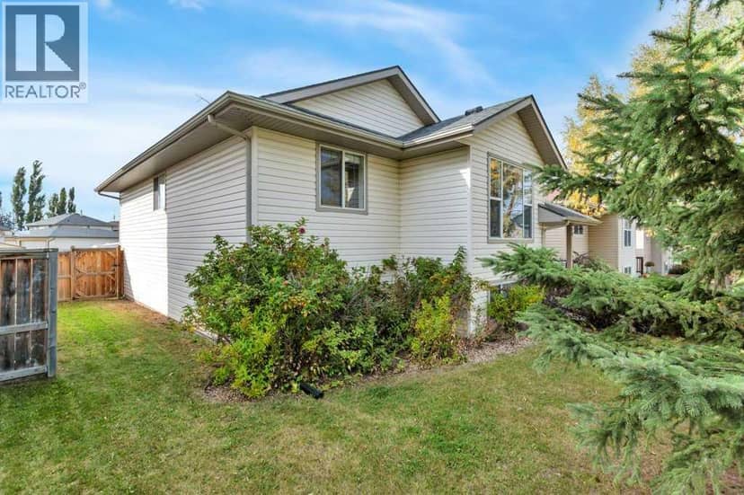 108 Old Boomer Road, Sylvan Lake, photo 2
