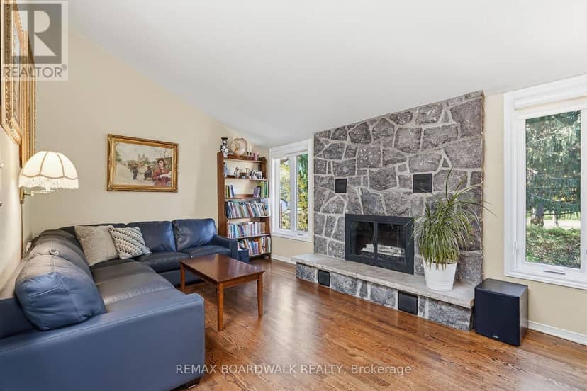 19 Cullen Court — photo 20 of 40