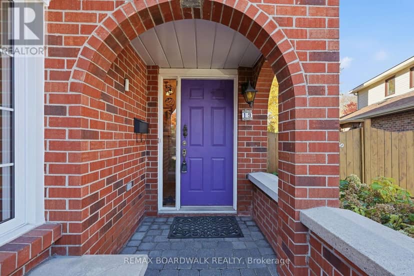 19 Cullen Court, Ottawa, photo 4