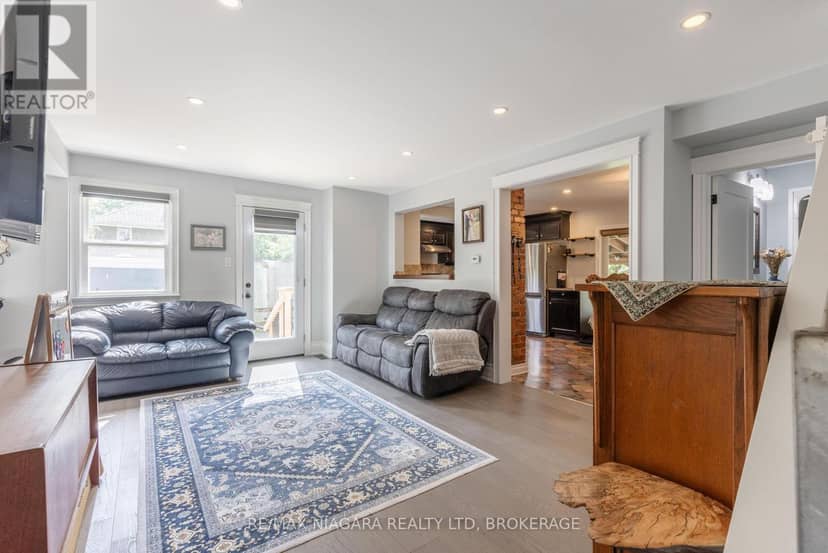 93 First Street, Welland, photo 3