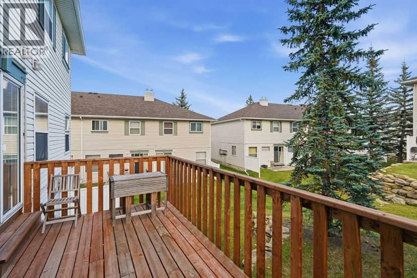58 Country Hills Villas NW — photo 30 of 32