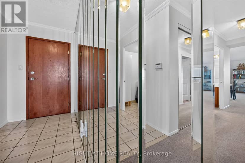 611 - 268 Ridley Boulevard — photo 12 of 40