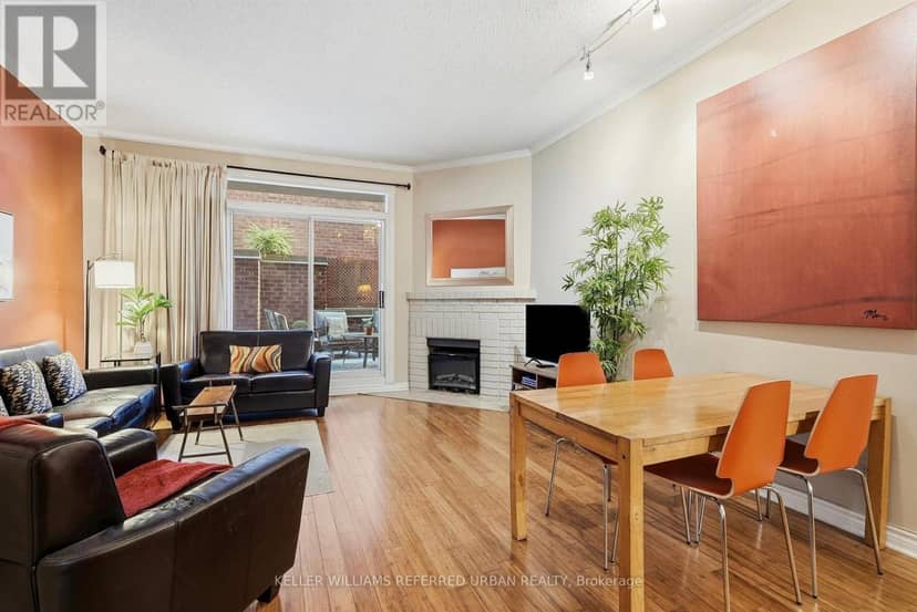 58 St Nicholas Street, Toronto, photo 4