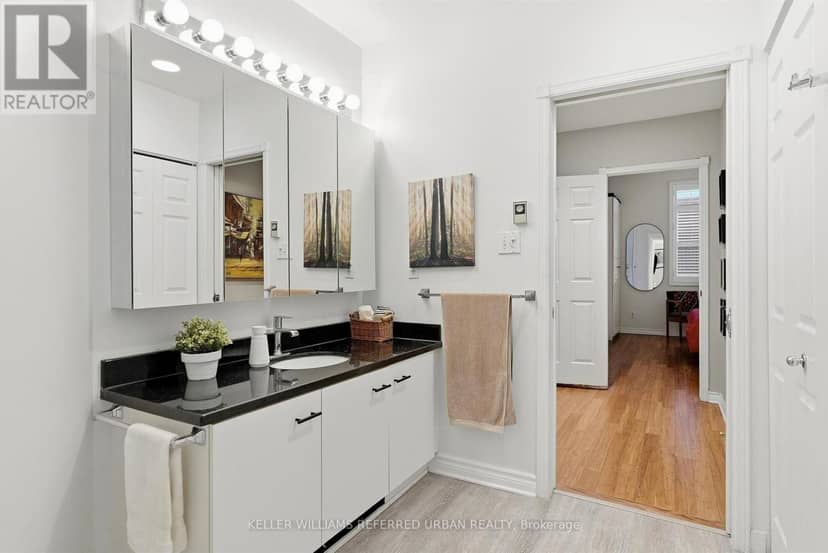 58 St Nicholas Street, Toronto, photo 7