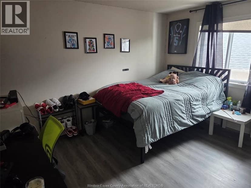 110 Sylvano Crescent — photo 17 of 24