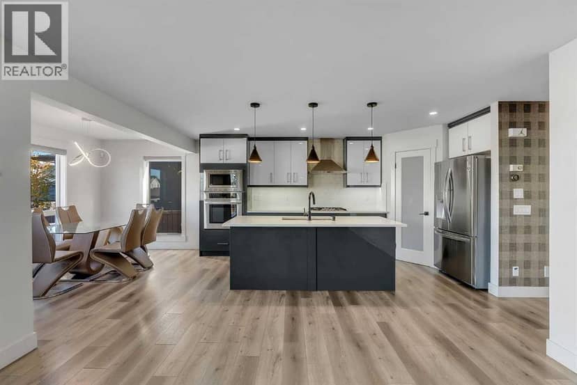 282 Saddlefield Place NE — photo 11 of 40