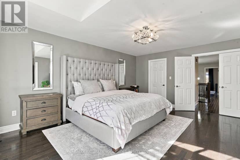 36 - 280 Paradelle Drive — photo 17 of 34