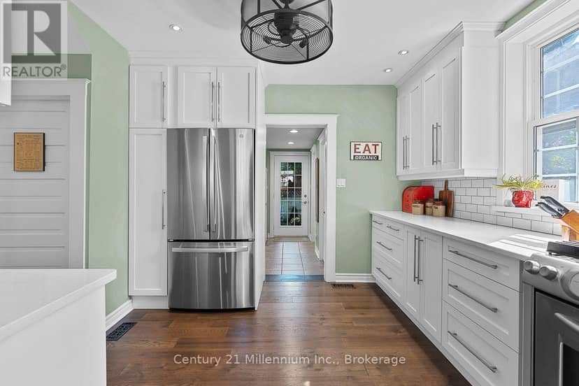 169 5th A Street E — photo 14 of 38