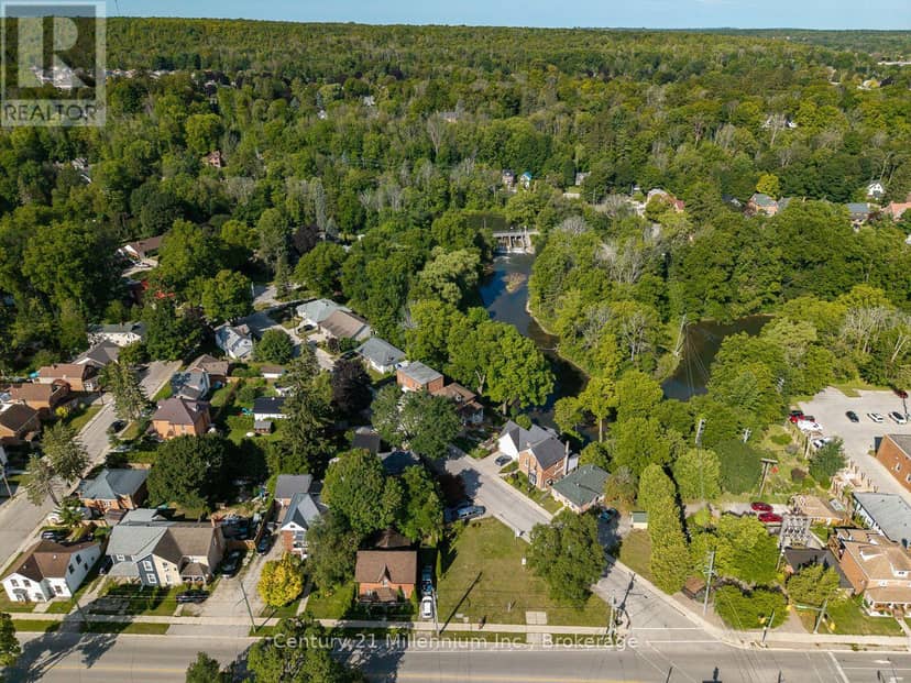 169 5th A Street E, Owen Sound, photo 2