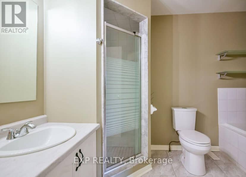 14 - 492 Laclie Street — photo 13 of 15