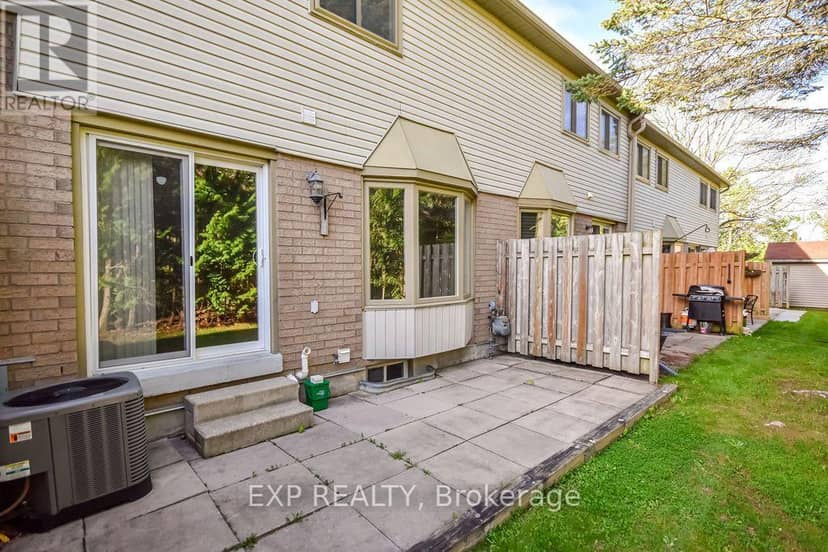 14 - 492 Laclie Street — photo 14 of 15