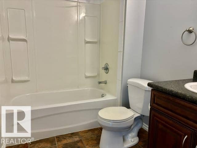 531061 RR183 — photo 16 of 32