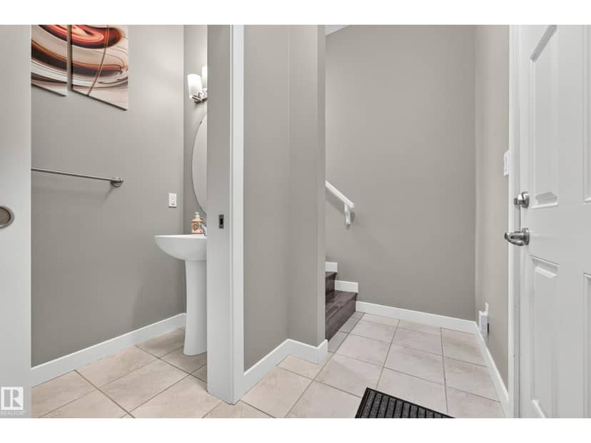 186 Reed Pl — photo 34 of 40