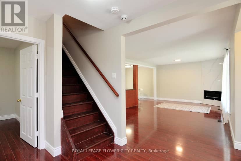 15790 Mississauga Road — photo 12 of 40