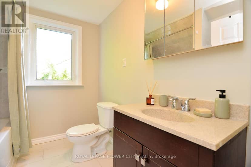 15790 Mississauga Road — photo 37 of 40