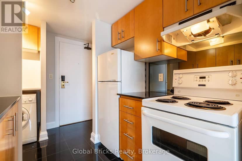 901 - 2737 Keele Street, Toronto, photo 5