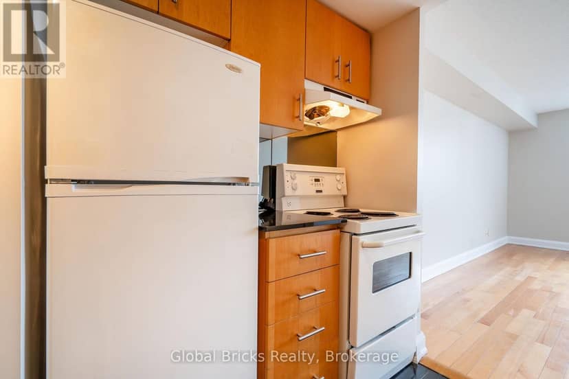 901 - 2737 Keele Street, Toronto, photo 7