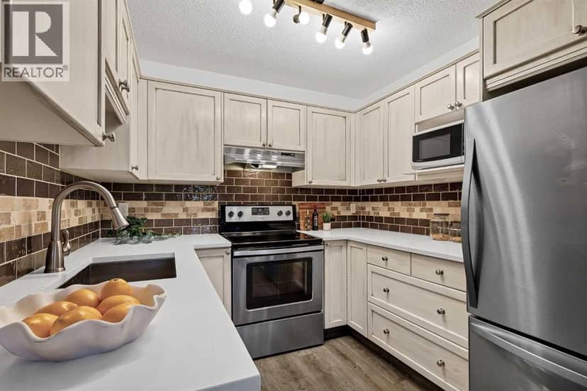 25, 156 Canoe Drive SW — photo 10 of 40