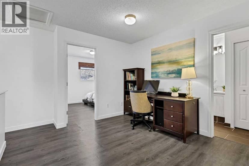 25, 156 Canoe Drive SW — photo 16 of 40