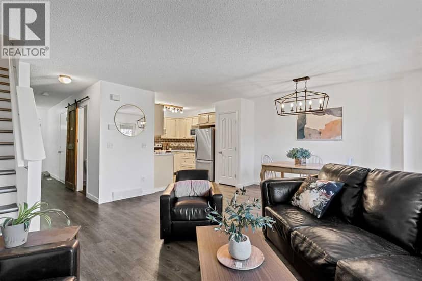 25, 156 Canoe Drive SW, Airdrie, photo 6