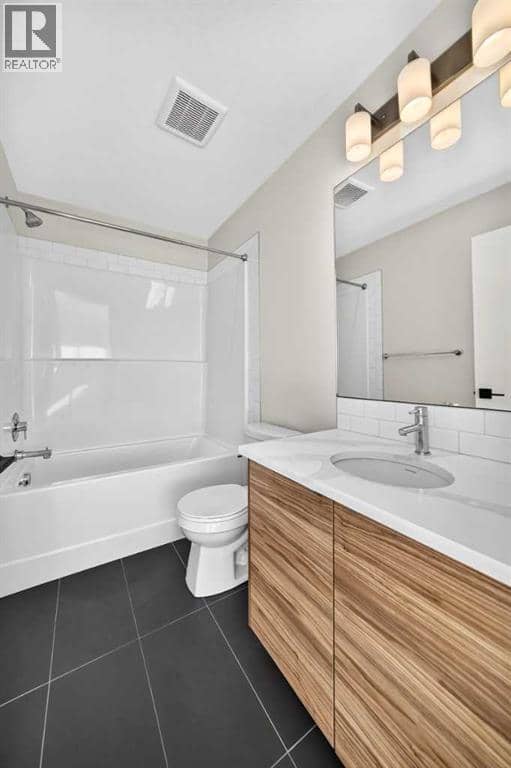 4405 Seton Drive SE — photo 21 of 36