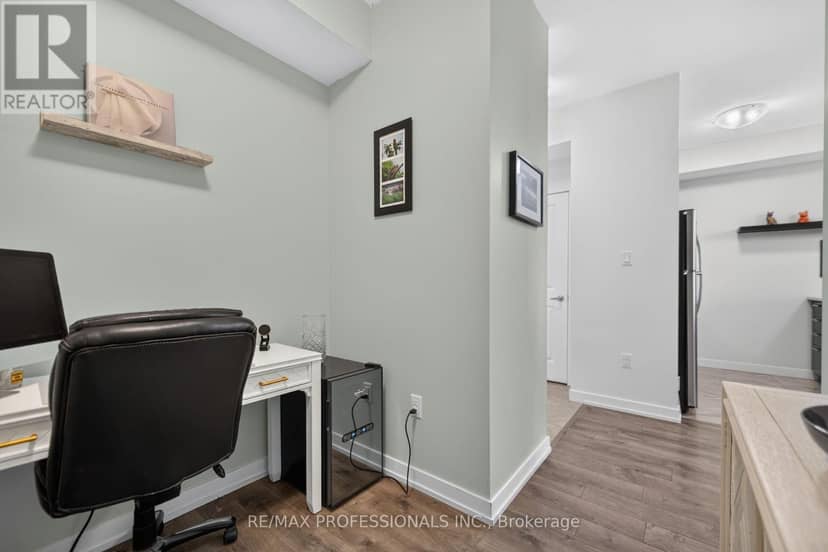 133 - 101 Shoreview Place — photo 21 of 38
